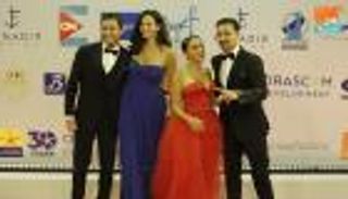 نجوم الفن يتألقون على السجادة الحمراء لـ"الجونة السينمائي"