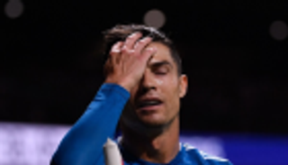 وسط غياب الكبار.. تير شتيجن يتصدر التشكيلة المثالية لجولة أبطال أوروبا