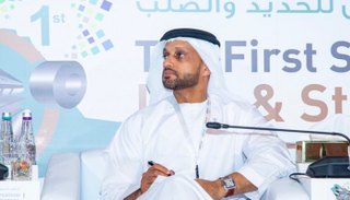 الرئيس التنفيذي لحديد الإمارات خلال جلسة بـ