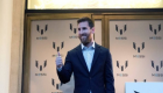 ميسي يقتحم عالم "الموضة" بعلامته التجارية