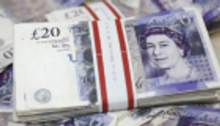 الإسترليني يقفز لأعلى مستوى في شهرين