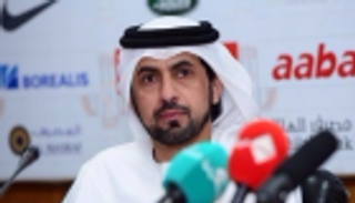 فيديو.. عايض مبخوت يوضح سبب احتفالية الجزيرة الإماراتي بالموسم الجديد