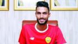 محمد البيرق حارس الوصل الإماراتي يواجه المنافسين بدعم الجماهير