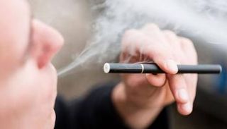 السجائر الإلكترونية - أرشيفية