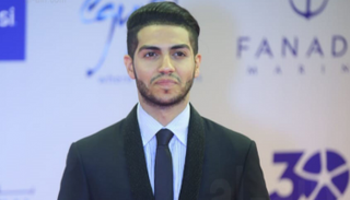 الممثل الكندي المصري مينا مسعود