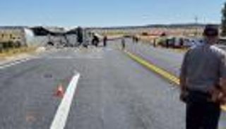 مصرع 4 وإصابة 12 بتحطم حافلة سياحية في أمريكا