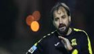 بعد خسارتي الهلال.. سييرا لا يستبعد إقالته من تدريب اتحاد جدة