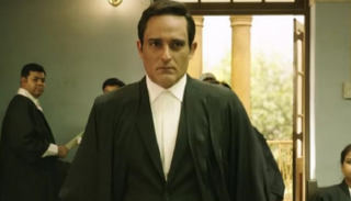 أكشاي خانا خلال أحد مشاهد الفيلم