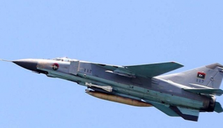 الجيش الليبي يدك أوكار المليشيات الإرهابية - أرشيفية