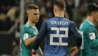 رافضا هجوم رئيس ناديه على زميله.. كيميش يدافع عن تير شتيجن