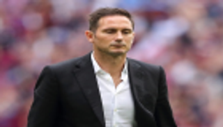 "كنا الأفضل".. لامبارد يشكك في أحقية ليفربول بالفوز على تشيلسي