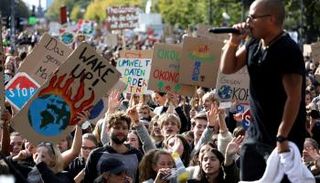 جانب من مظاهرة في برلين من أجل المناخ