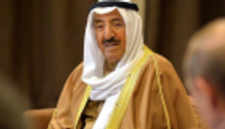 الكويت تستعد للاحتفال بعودة أميرها بعد رحلة علاج بالخارج