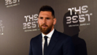 بينهم هاري كين وجوجاك.. 14 شخصا توقعوا ترتيب أفضل لاعبي العالم