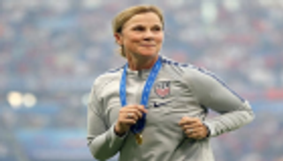 بعد إنجازها مع أمريكا.. جيل أليس أفضل مدربة كرة قدم نسائية لعام 2019