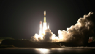 اليابان تطلق مركبة غير مأهولة إلى محطة الفضاء الدولية