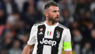 بارزالي "المعتزل" يعود إلى يوفنتوس بمنصب جديد