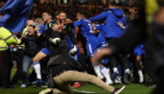 عاصفة التأهل.. صحف إنجلترا تتحدث عن جماهير كولشستر بعد الإطاحة بتوتنهام