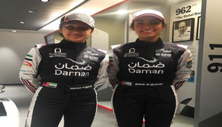 آمنة وحمدة القبيسي سائقتان إماراتيتان في طريق العالمية