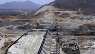 جانب من الإنشاءات في سد النهضة الإثيوبي