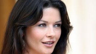 نجمة هوليوود كاثرين زيتا جونز