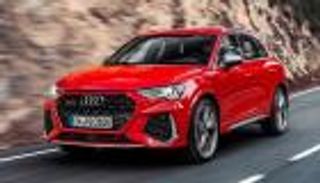 أودي تكشف رسميا عن النسخة الجديدة من طراز RS Q3