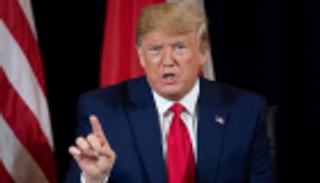 مكالمة ترامب.. البيت الأبيض يندد بـ"هستيريا" الديمقراطيين