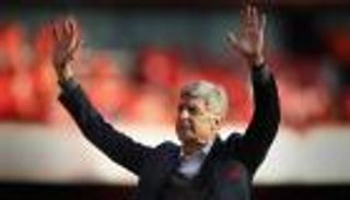 "لدي الشجاعة والفكر".. فينجر يلمح إلى رغبته في تدريب مانشستر يونايتد