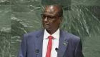 نائب رئيس جنوب السودان يشيد بمكانة الإمارات الإقليمية والدولية