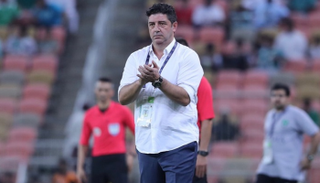 روي فيتوريا مدرب النصر السعودي
