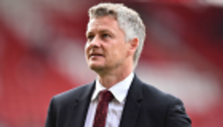 سولسكاير يعين كشافا لرصد أهداف مانشستر يونايتد