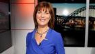 مذيعة بريطانية تجري أول اختبار للتنبؤ باحتمال عودة سرطان الجلد