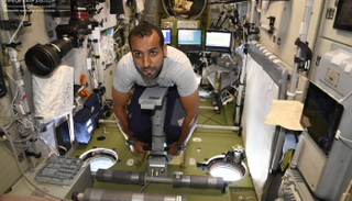 هزاع المنصوري خلال تجربة 