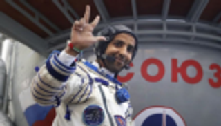 أول صورة بعدسة هزاع المنصوري من محطة الفضاء الدولية