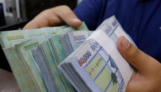 مع تصاعد أزمة الدولار.. حقائق وأرقام حول الاقتصاد اللبناني