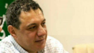 محتجز سابق لدى إيران يفند مزاعم حزب الله اللبناني