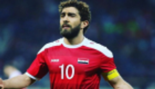 الخطيب نجم منتخب سوريا يعلق حذاءه ويعتزل كرة القدم