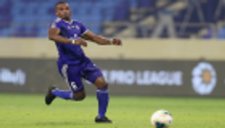 خميس لاعب النصر لا يستبعد وصول فريقه لصدارة الدوري الإماراتي