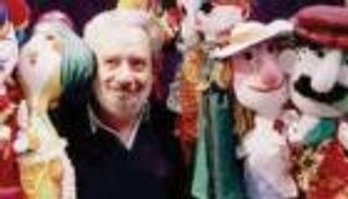 مكتبة الإسكندرية تحتفل بمصمم عرائس "الليلة الكبيرة"