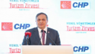 معارض تركي: أردوغان يهرب من أزماته الداخلية بالتدخل في ليبيا