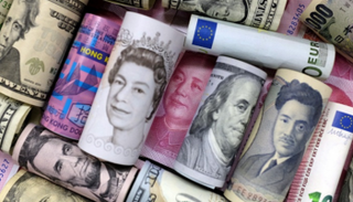 الدولار ينهي أسبوع الخسائر واليوان يصعد بقوة