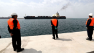 السفير البريطاني لدى إيران يكشف حقيقة اقتصاد طهران