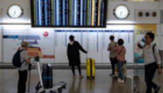 هونج كونج تفقد 60% من زوارها