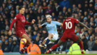 كيف يخسر ليفربول الدوري الإنجليزي رغم اقترابه من اللقب؟