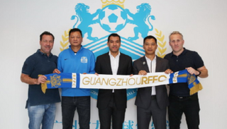 فان برونكهورست خلال تقديمه