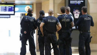 عناصر من الشرطة الألمانية - أرشيفية