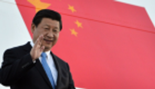 بكين تعين مديرا جديدا لمكتب الارتباط في هونج كونج