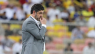 فيتوريا يرفض حسم مستقبله مع النصر السعودي