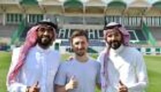 أهلي جدة يتفق على ضم لاعب تشيلسي الأسبق