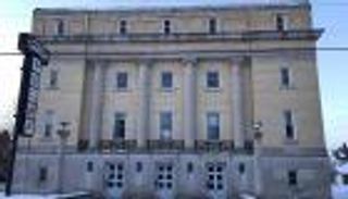 أسرة أمريكية تحول "مقر الماسونيين" التاريخي إلى منزل